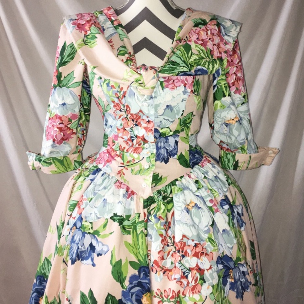 Vintage dress